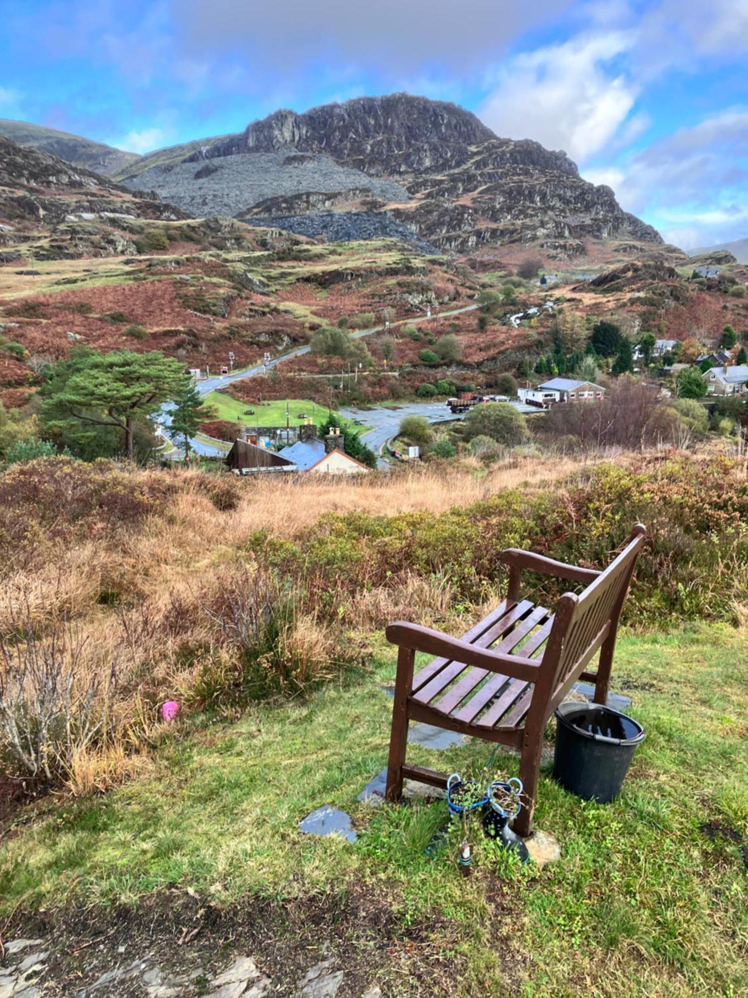 Bryn Elltyd Eco House Guest House Blaenau Ffestiniog Exterior photo
